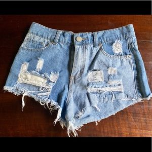 DENIM CLUB JEANS SHORTS
